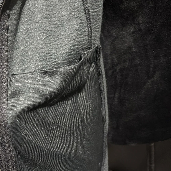 Columbia Mount Cannon Fleece,full zip,high neck,hip pockets,regular fit jacket - Picture 9 of 14